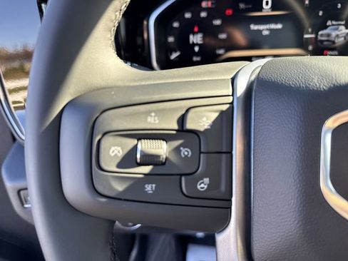 New 2026 GMC Sierra 1500 SLE AWD/4WD image 19