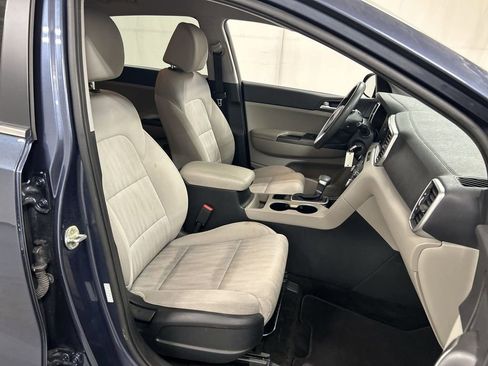 Used 2021 Kia Sportage LX AWD/4WD image 22
