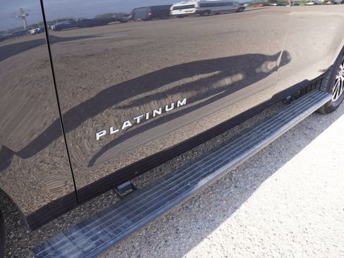 Certified 2025 Ford Expedition Max Platinum AWD/4WD image 14