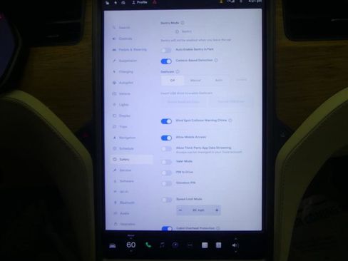 Used 2019 Tesla Model S Standard Range image 14