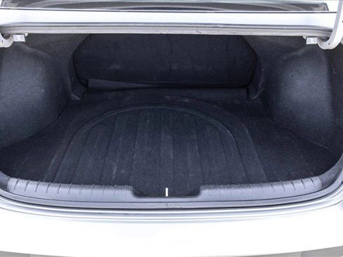 Used 2024 Hyundai Elantra SEL FWD image 21