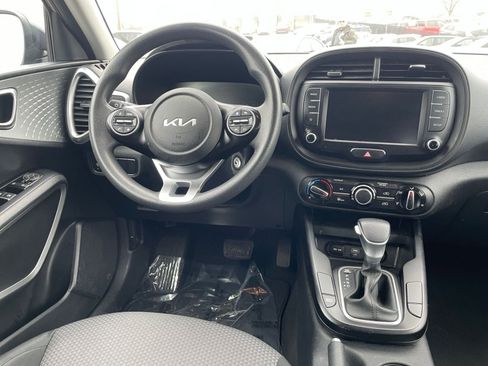 Used 2023 Kia Soul LX w/ Option Group 015 image 32