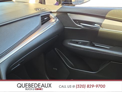 Used 2017 Cadillac XT5 Luxury w/ Driver Awareness Package image 24