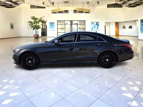 Used 2015 Mercedes-Benz CLS 550 4MATIC image 4