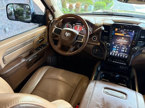 Used 2020 RAM 2500 Limited AWD/4WD image 24