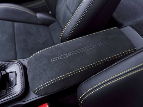 Used 2025 Porsche 911 GT3 RS RWD image 87