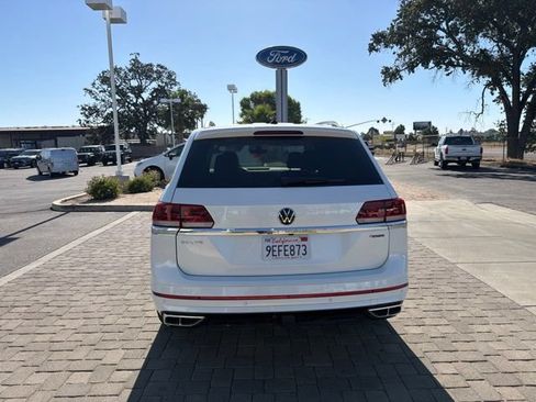 Used 2023 Volkswagen Atlas SEL Premium AWD/4WD image 4