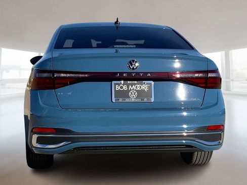 Used 2026 Volkswagen Jetta SEL FWD image 4