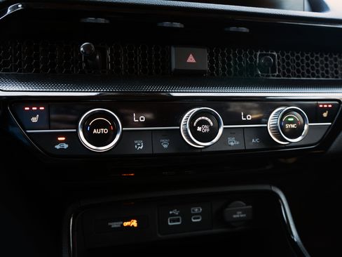 Certified 2025 Honda CR-V EX-L image 32