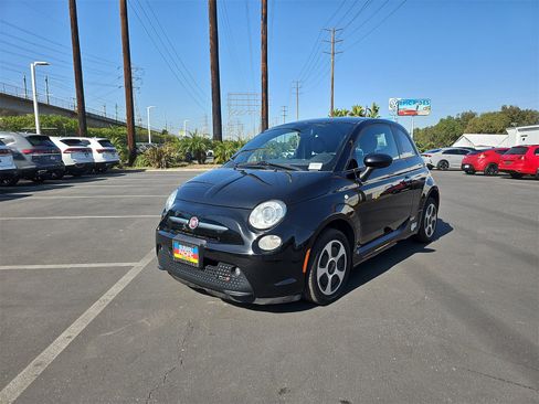 Used 2015 FIAT 500 e image 3