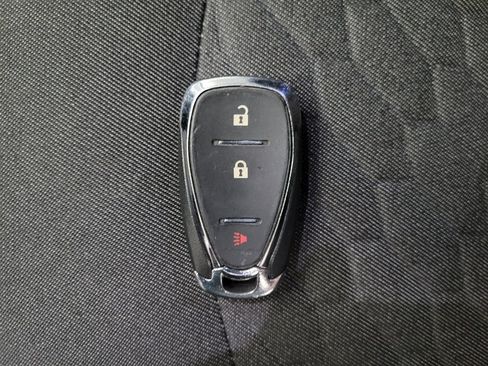 Used 2018 Chevrolet Equinox LT AWD/4WD image 32