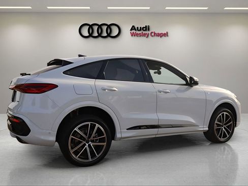 New 2026 Audi Q5 Premium Plus AWD/4WD image 5
