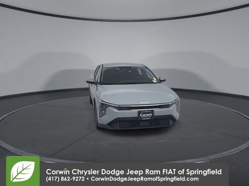 Used 2025 Kia K4 FWD image 4
