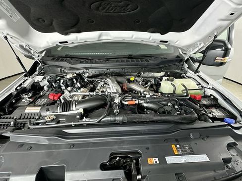 New 2026 Ford F450 Platinum w/ FX4 Off-Road Package AWD/4WD image 31