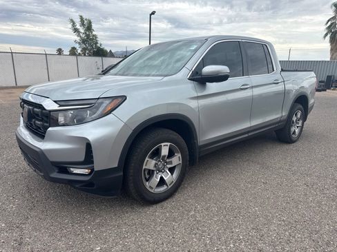 Certified 2025 Honda Ridgeline RTL image 1