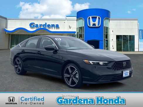 Certified 2025 Honda Accord Sport image 1