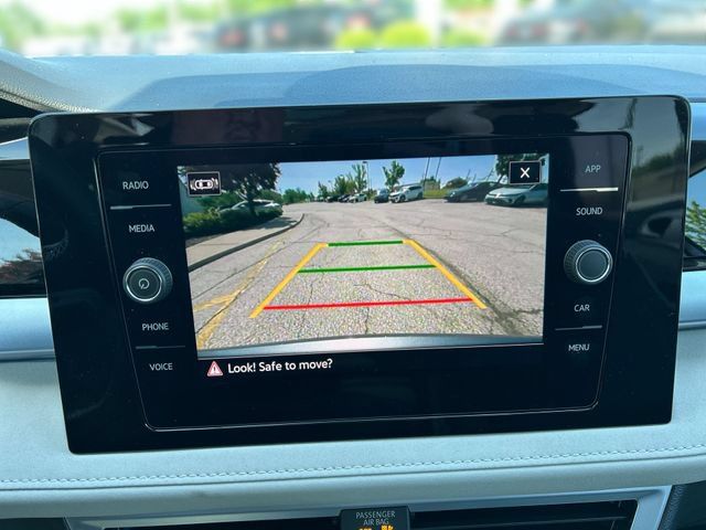 New 2026 Volkswagen Taos SE AWD/4WD image 18