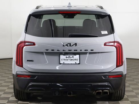 Used 2022 Kia Telluride SX w/ SX Prestige Package AWD/4WD image 18