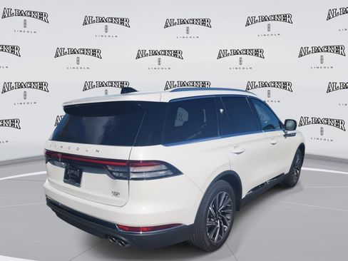 New 2026 Lincoln Aviator Premiere image 5
