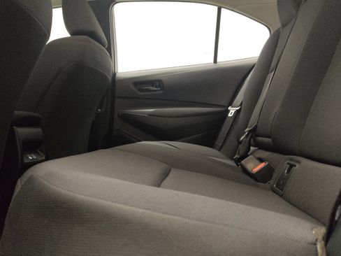 Used 2023 Toyota Corolla LE FWD image 18