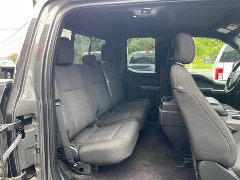 Used 2017 Ford F150 XLT w/ Equipment Group 302A Luxury AWD/4WD image 25