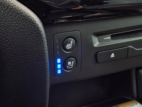 Used 2019 Honda Pilot Elite image 25