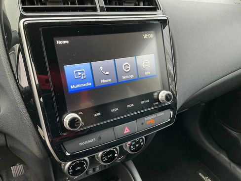 Used 2024 Mitsubishi Outlander Sport SE image 21