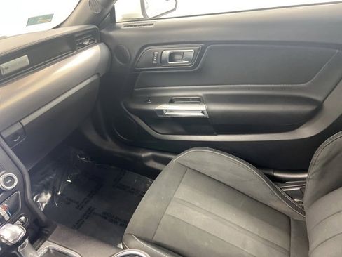 Used 2019 Ford Mustang Coupe w/ Equipment Group 101A image 18