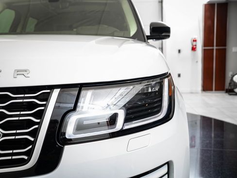 Used 2021 Land Rover Range Rover Westminster Edition image 15