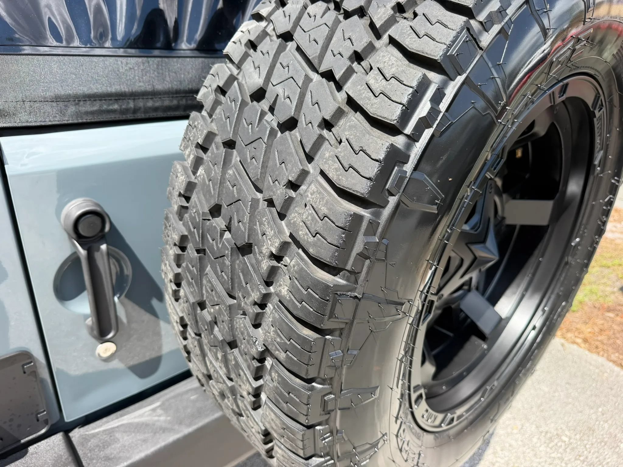 Used 2015 Jeep Wrangler Sport w/ Quick Order Package 24S AWD/4WD image 34