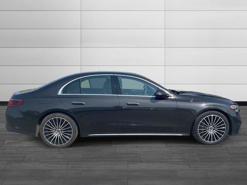 Certified 2025 Mercedes-Benz E 450 4MATIC Sedan image 2
