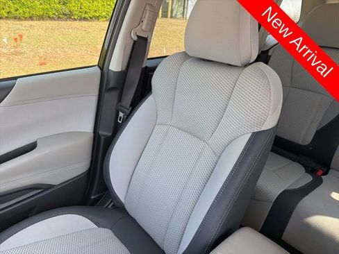 Used 2019 Subaru Forester Premium image 23