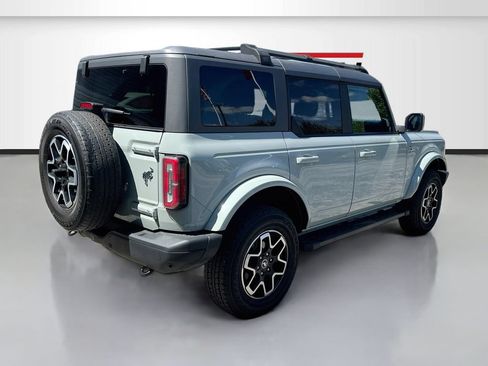 Used 2024 Ford Bronco Outer Banks AWD/4WD image 7