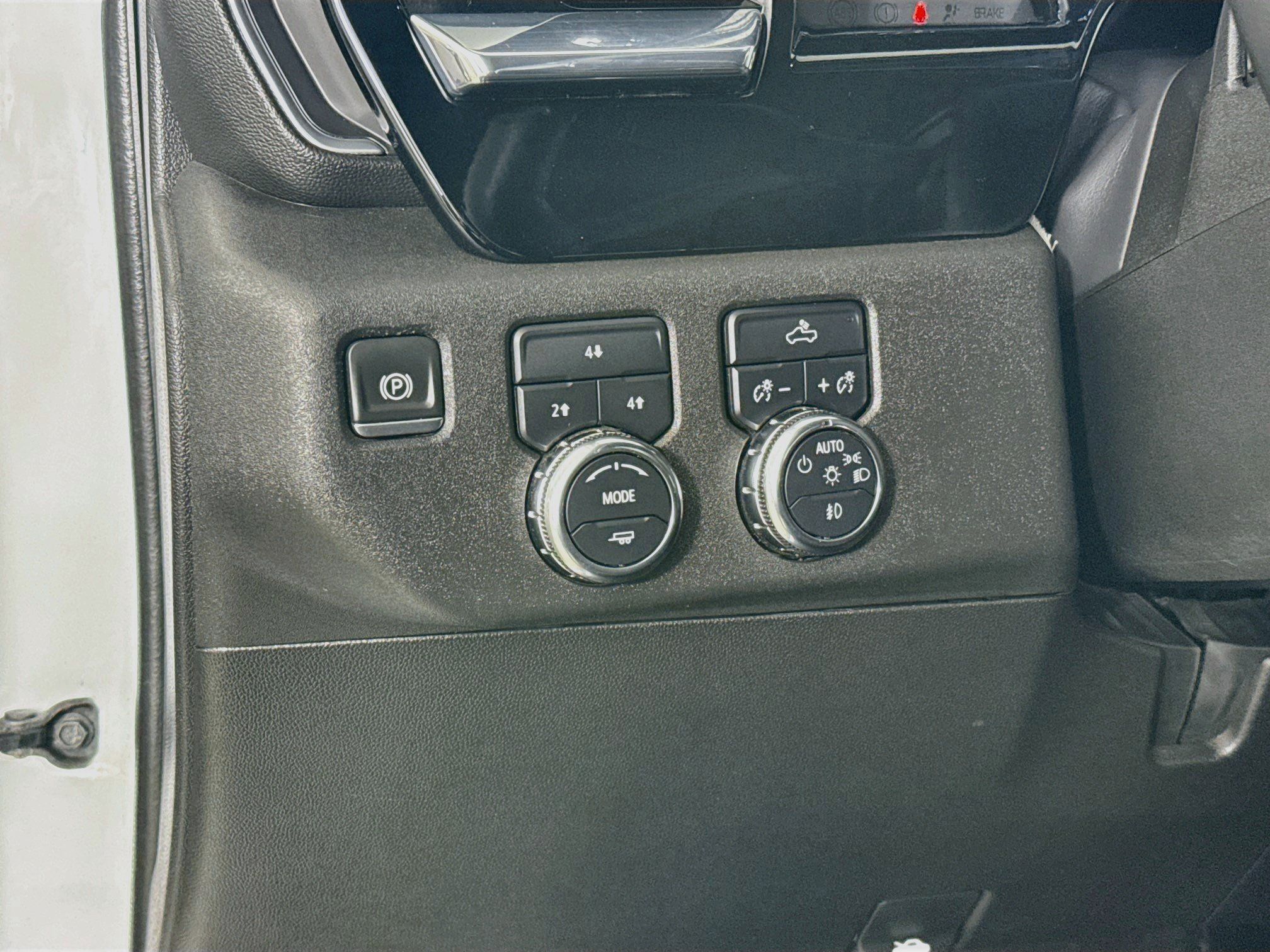 Used 2024 GMC Sierra 2500 SLE w/ SLE Convenience Package AWD/4WD image 12