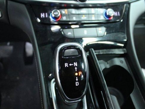 Used 2019 Buick LaCrosse Premium image 21