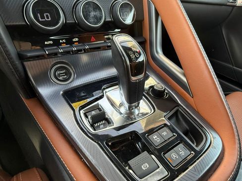 Used 2018 Jaguar F-TYPE R-Dynamic AWD/4WD image 15