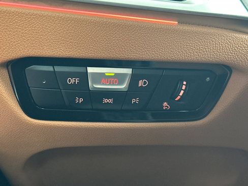 Used 2023 BMW 330e w/ Premium Package image 36