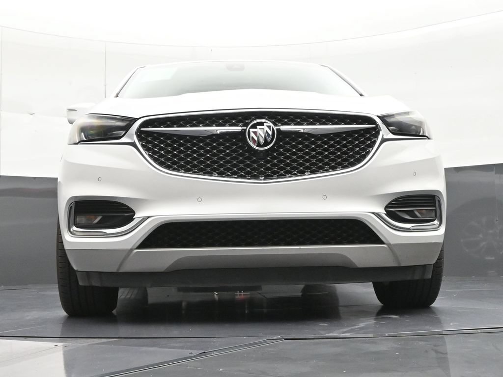 Used 2018 Buick Enclave Avenir FWD image 31