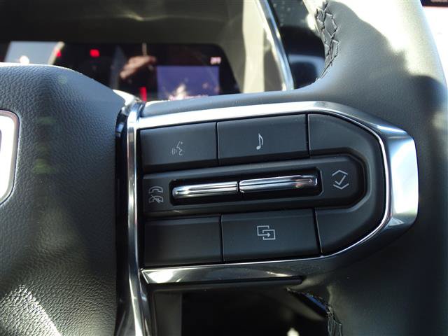 Used 2025 GMC Canyon Elevation RWD image 13