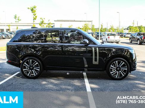Used 2023 Land Rover Range Rover SE AWD/4WD image 9