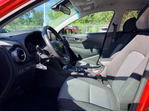 Used 2019 Hyundai Kona SEL AWD/4WD image 7