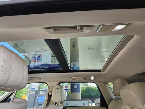 Used 2016 Land Rover Range Rover Sport Supercharged AWD/4WD image 12