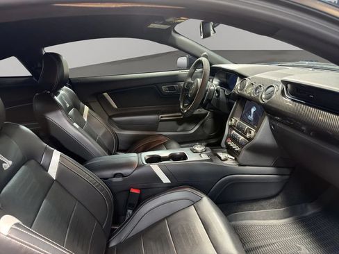 Used 2020 Ford Mustang Shelby GT500 w/ Technology Package RWD image 19