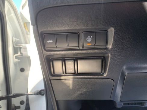 Used 2022 Nissan Armada SL w/ Midnight Edition Package image 13