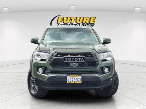 Used 2021 Toyota Tacoma SR5 w/ Trail Edition AWD/4WD image 2