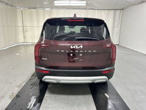 Used 2022 Kia Telluride LX AWD/4WD image 22
