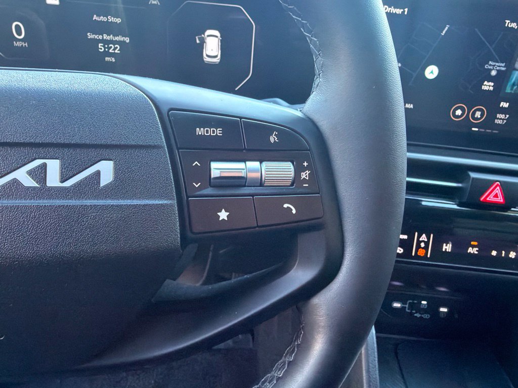 Used 2026 Kia Sportage SX FWD image 17
