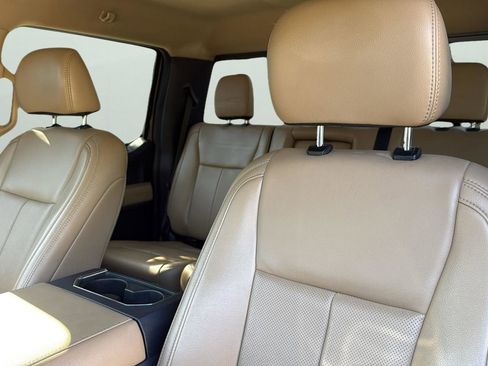 Certified 2022 Ford F250 Lariat w/ Lariat Ultimate Package image 7