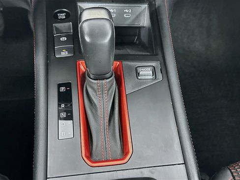 Used 2025 Nissan Kicks SR FWD image 25