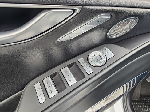 Used 2021 Genesis G80 3.5T w/ Prestige Package image 23